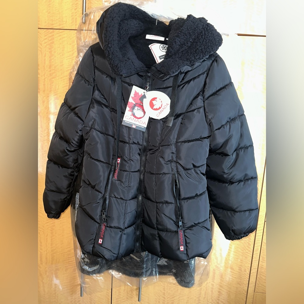 Canada Weathergear woman’s Jacket BRAND NEW